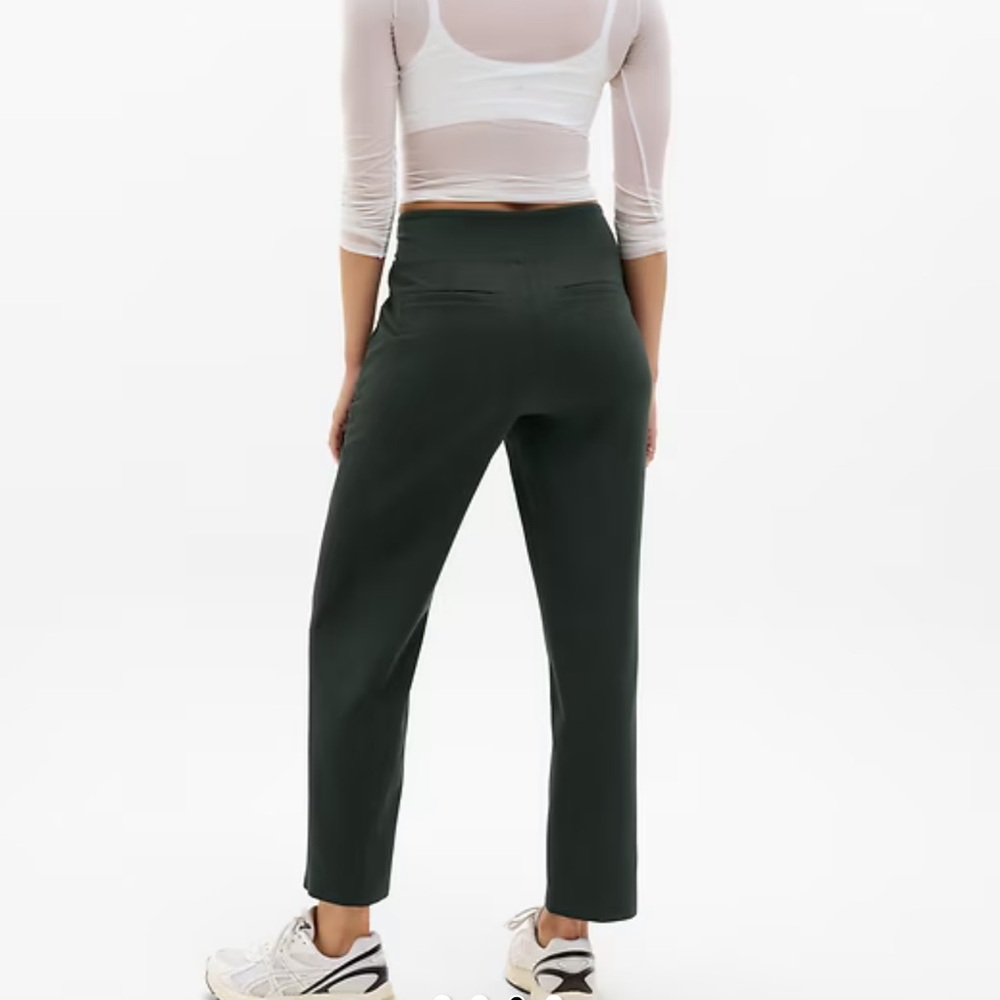 Athleta Women’s Endless High Rise Pants in Elm Green Size 6 - Picture 2 of 9